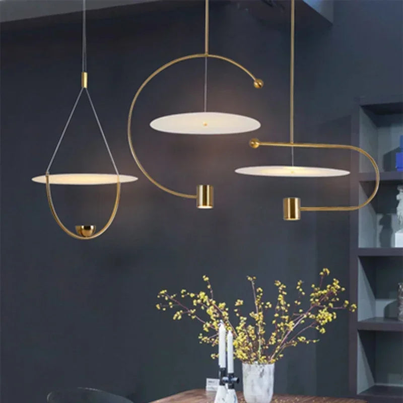 lustre nordique minimaliste en acrylique pour décoration moderne