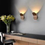 Applique Murale Design À Led Élégante Courbe Métallique Chambre
