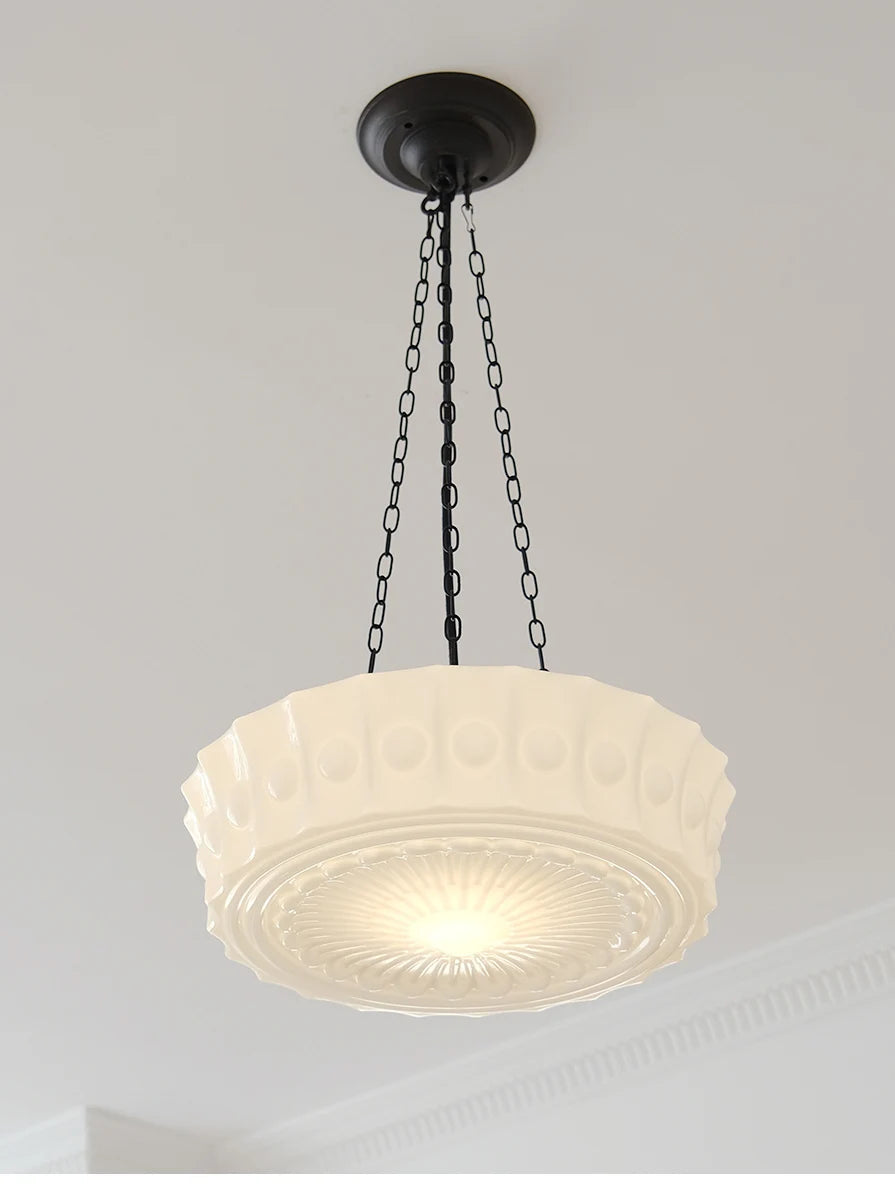 lustre rétro en verre style français pour intérieur élégant
