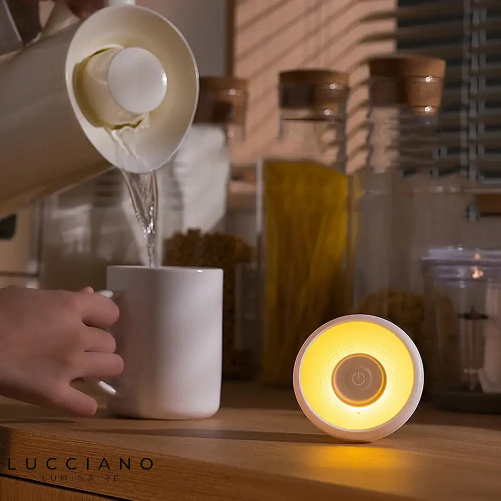 Veilleuse avec capteur de mouvement et chargeur USB
